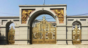 Cổng nhà thờ đẹp - CNT 005