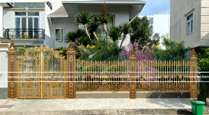 Cổng nhôm đúc mẫu C-181